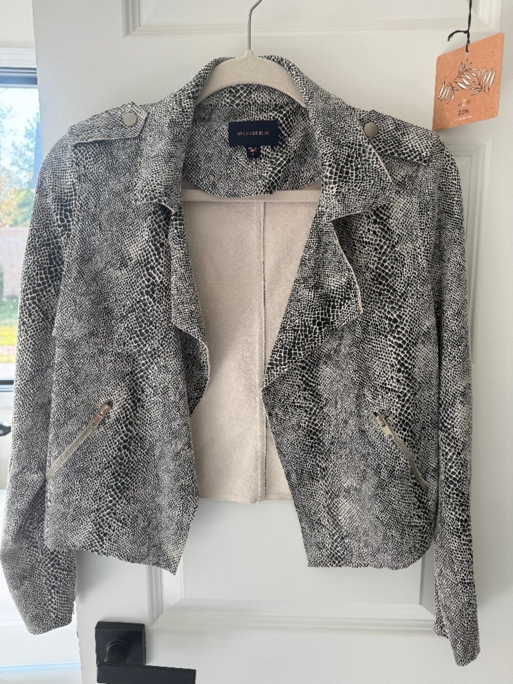 Skies Are Blue Black Cream Python Snake Print Open Front Moto Jacket S